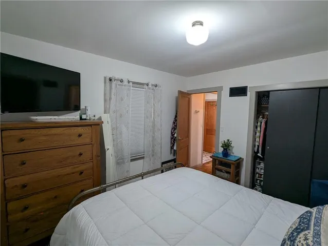 $170,000 | 407 South 1st Street, Hiawatha, KS 66434