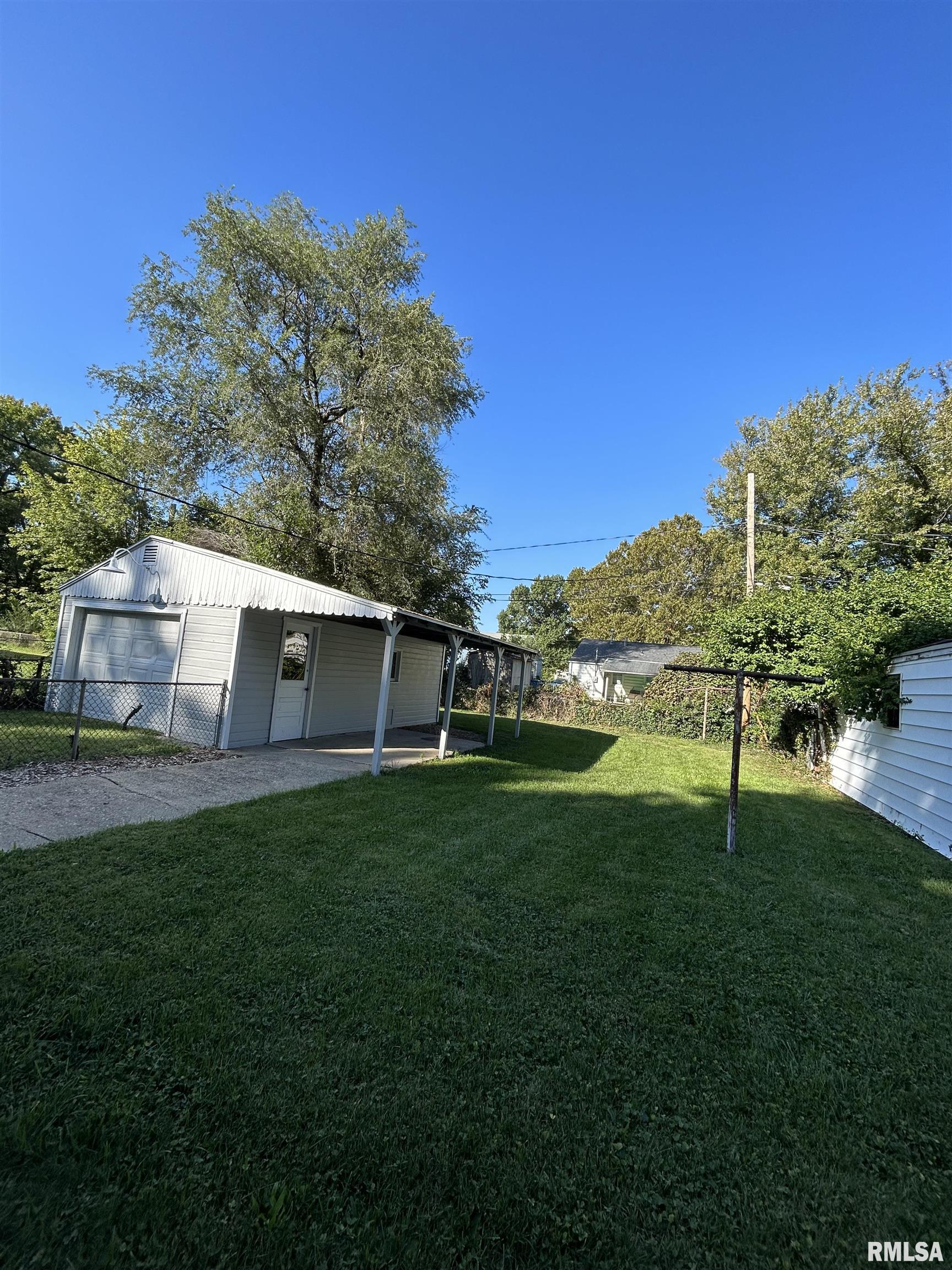 5 Manor Court Springfield, IL 62703 - Photo 15 of 19