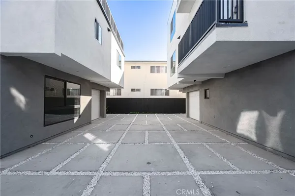 $5,245 | 1342 North Kingsley Drive, Unit 1, Los Angeles, CA 90027