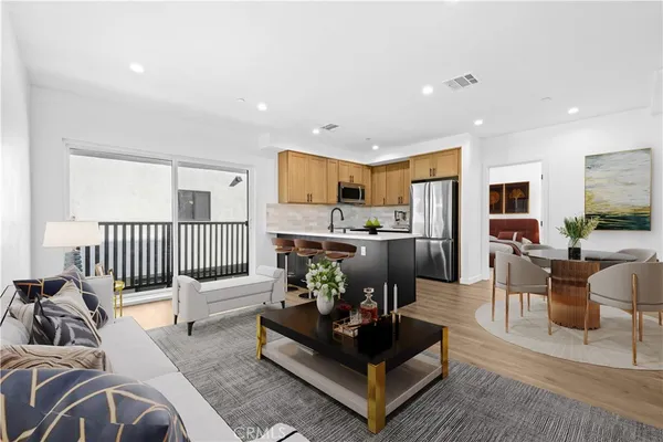$5,245 | 1342 North Kingsley Drive, Unit 1, Los Angeles, CA 90027
