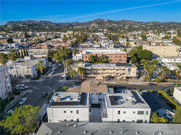 $5,245 | 1342 North Kingsley Drive, Unit 1, Los Angeles, CA 90027