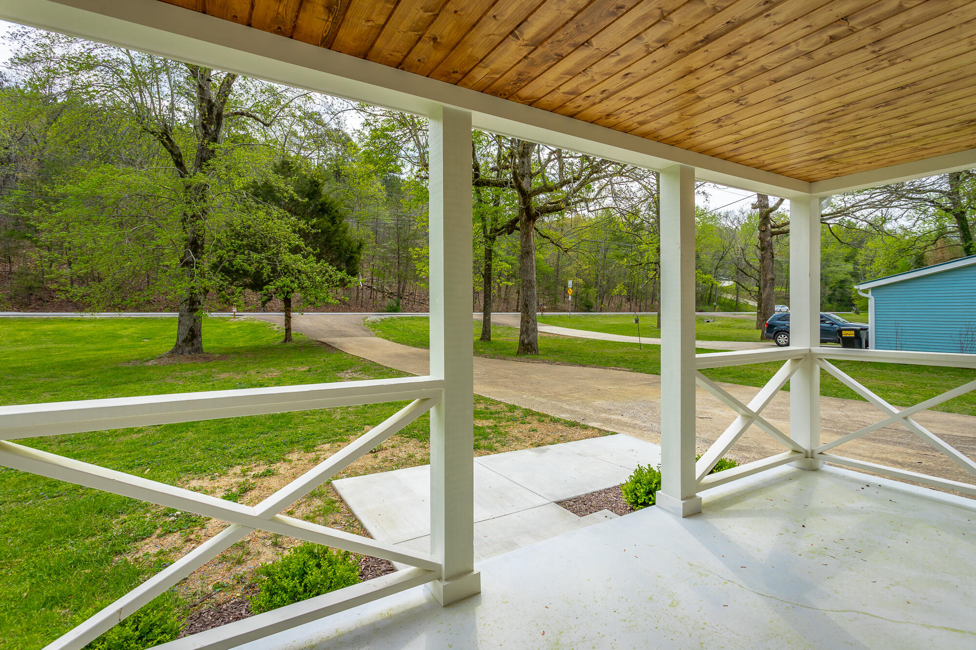 9039 Dallas Hollow Road Soddy Daisy, TN 37379 - Photo 9 of 50 9039 Dallas Hollow Road HD-31