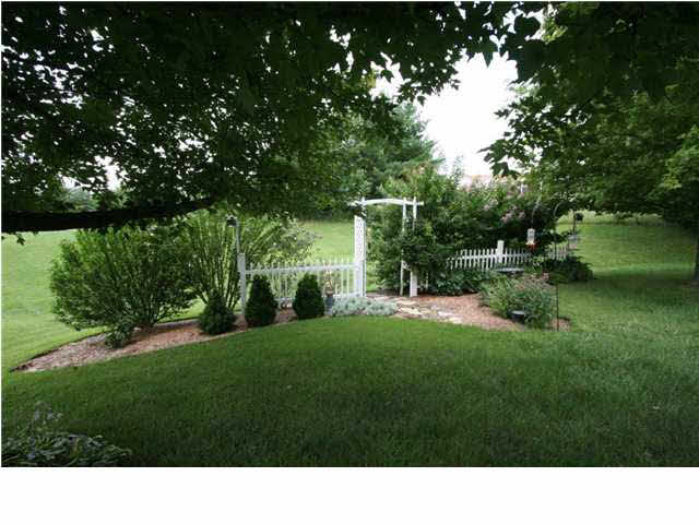10620 Brush Ridge Road Evansville, IN 47720 - Photo 22 of 25 Gallery Image 22