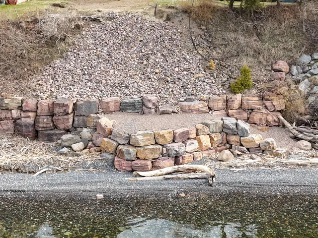 $349,900 | 41 Lake Drive, South Hero, VT 05486