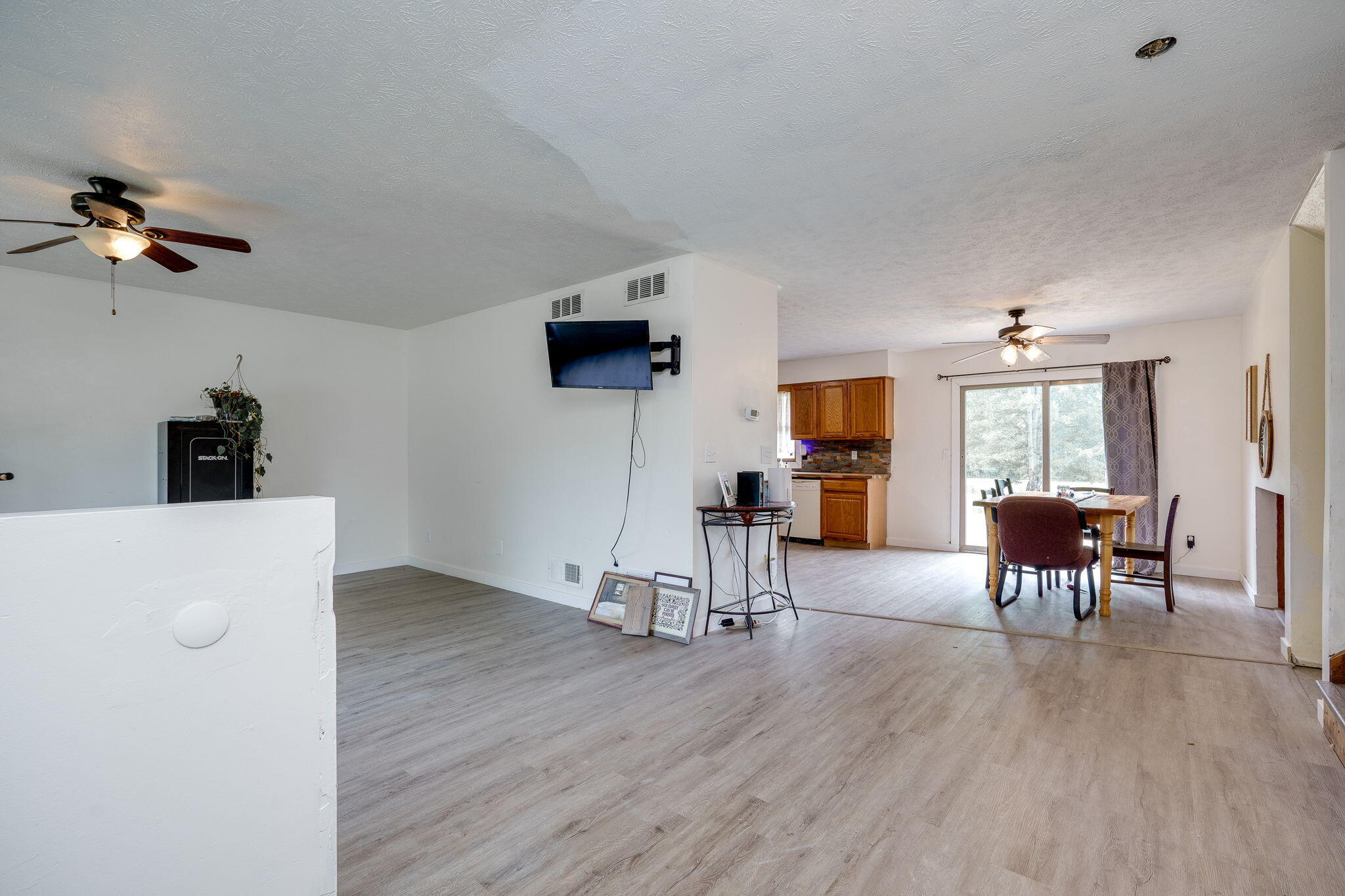 2965 Rebert Pike Springfield, OH 45502 - Photo 8 of 35 Gallery Image 8