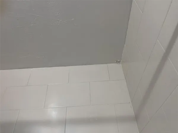 $385,000 | 671 Northwest 38th Street, Deerfield Beach, FL 33064