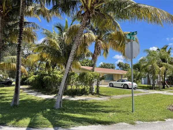 $385,000 | 671 Northwest 38th Street, Deerfield Beach, FL 33064
