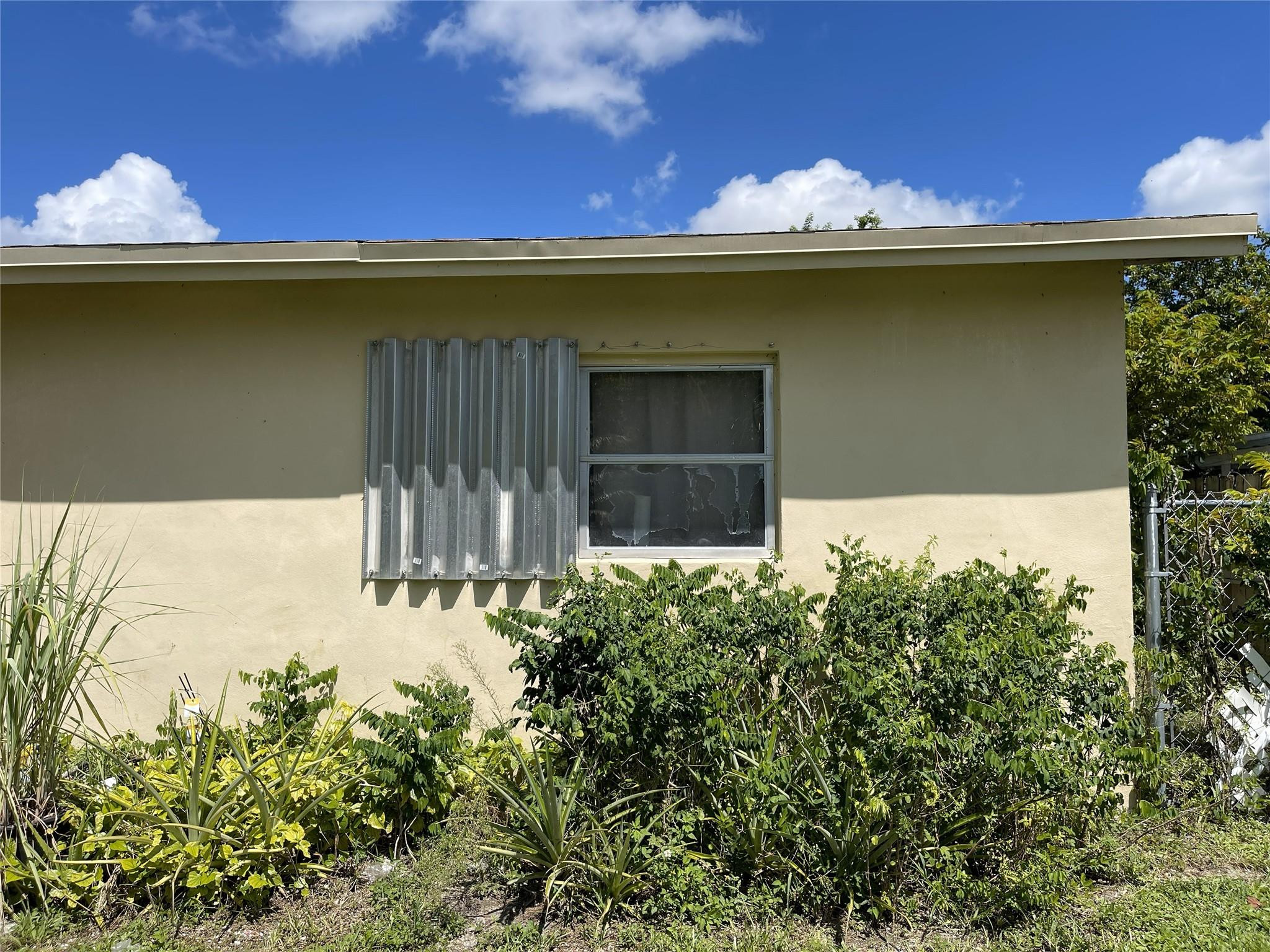 671 Northwest 38th Street Deerfield Beach, FL 33064 - Photo 8 of 49 Photo 8