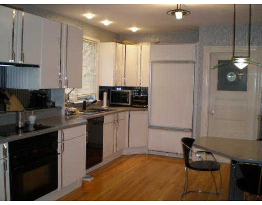 121 Elmwood Road Swampscott, MA 01907 - Photo 4 of 9 Gallery Image 4