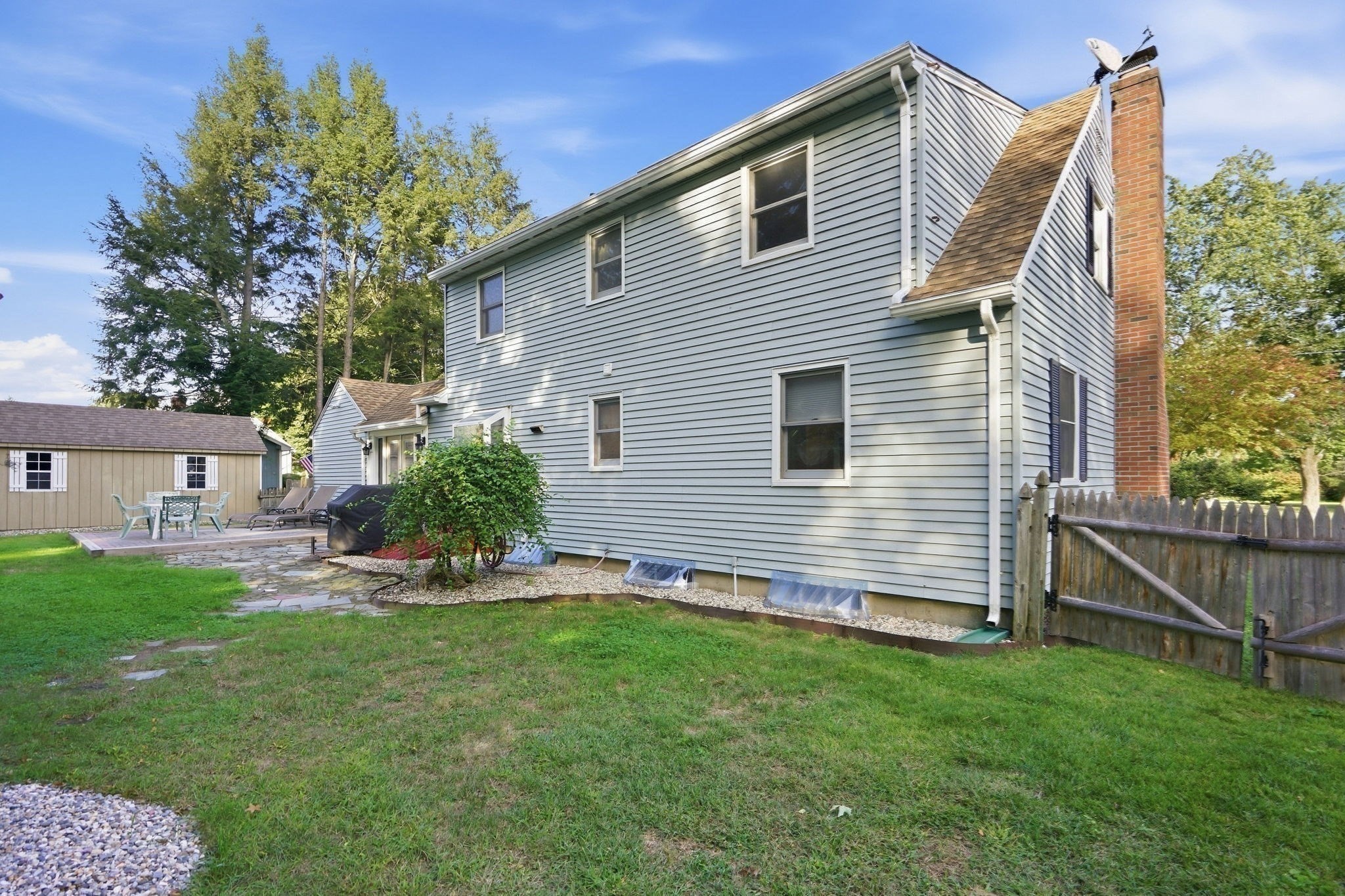46 Country Road Agawam, MA 01001 - Photo 29 of 42 Gallery Image 29