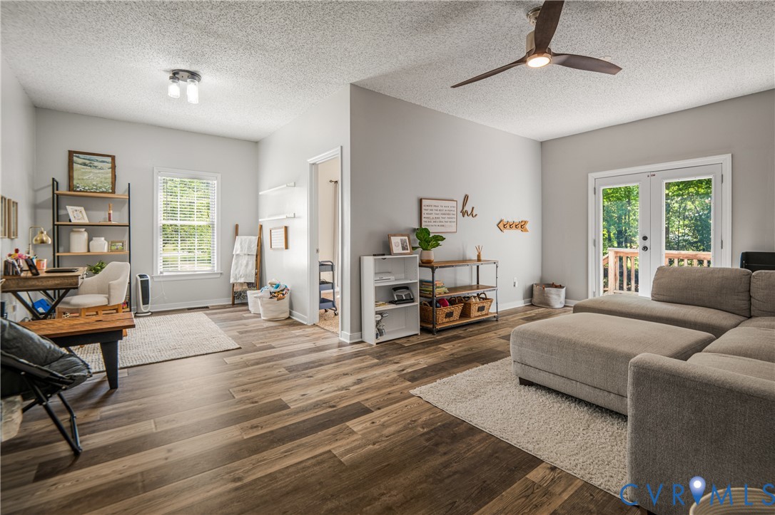 13331 Walke Pointe Way Chesterfield, VA 23832 - Photo 18 of 55