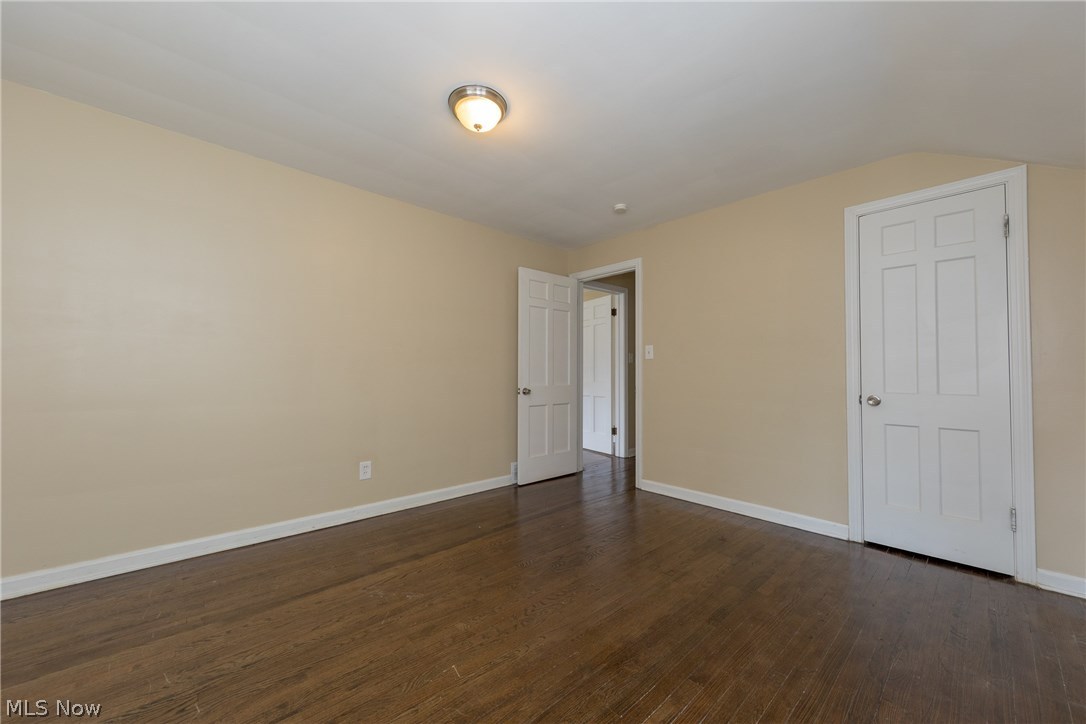 1131 Haselton Road Cleveland Heights, OH 44121 - Photo 20 of 31