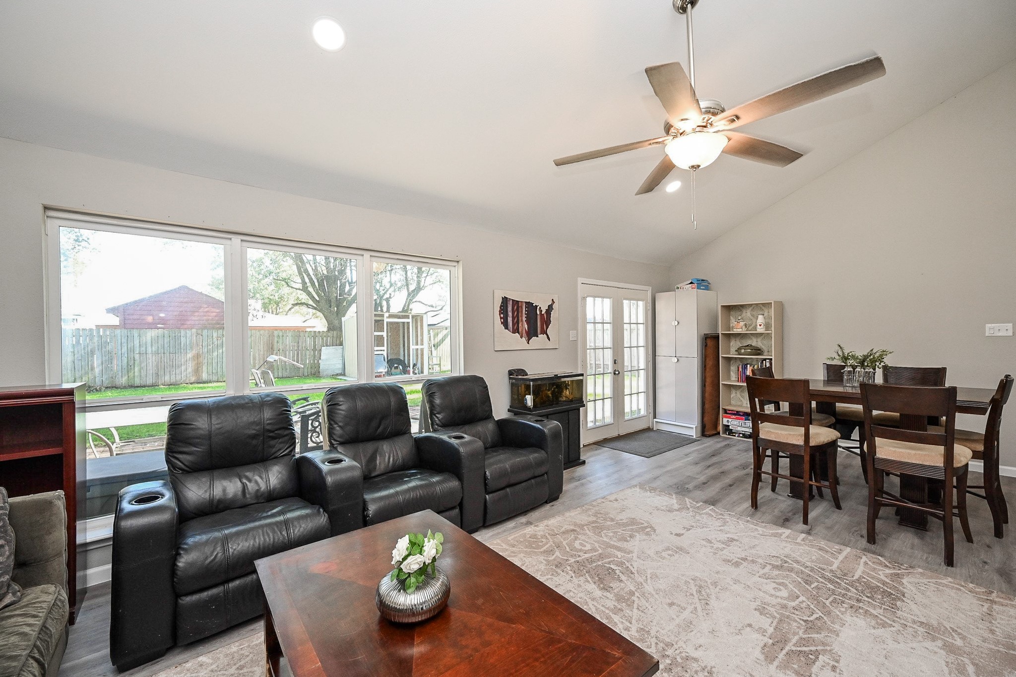 2122 Crosscoach Lane Katy, TX 77449 - Photo 6 of 30