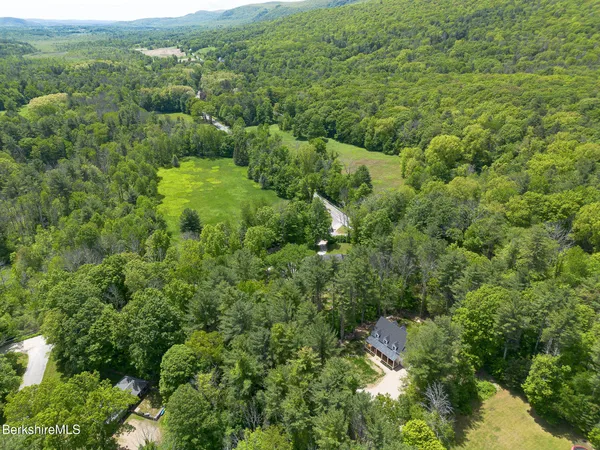 $970,000 | 60 Parsley Lane, Sheffield, MA 01257