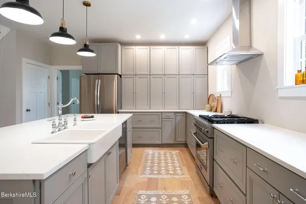 $970,000 | 60 Parsley Lane, Sheffield, MA 01257