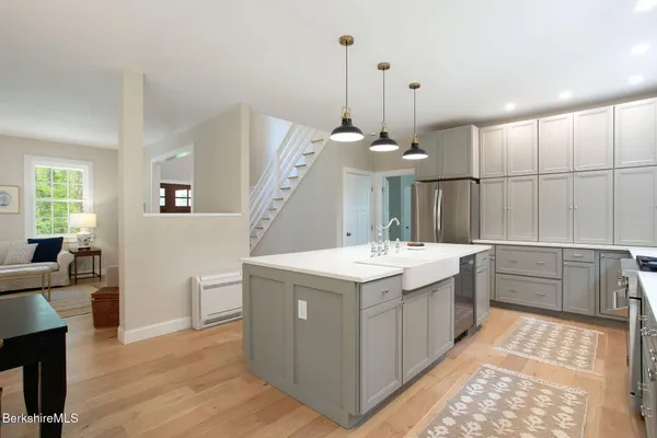 $970,000 | 60 Parsley Lane, Sheffield, MA 01257