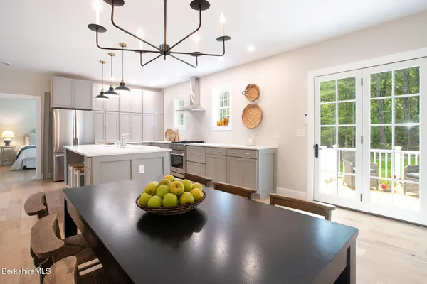 $970,000 | 60 Parsley Lane, Sheffield, MA 01257