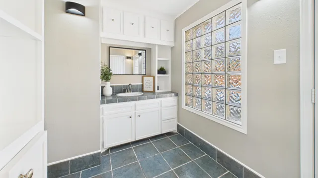 $275,000 | 5719 2nd Street, Lubbock, TX 79416