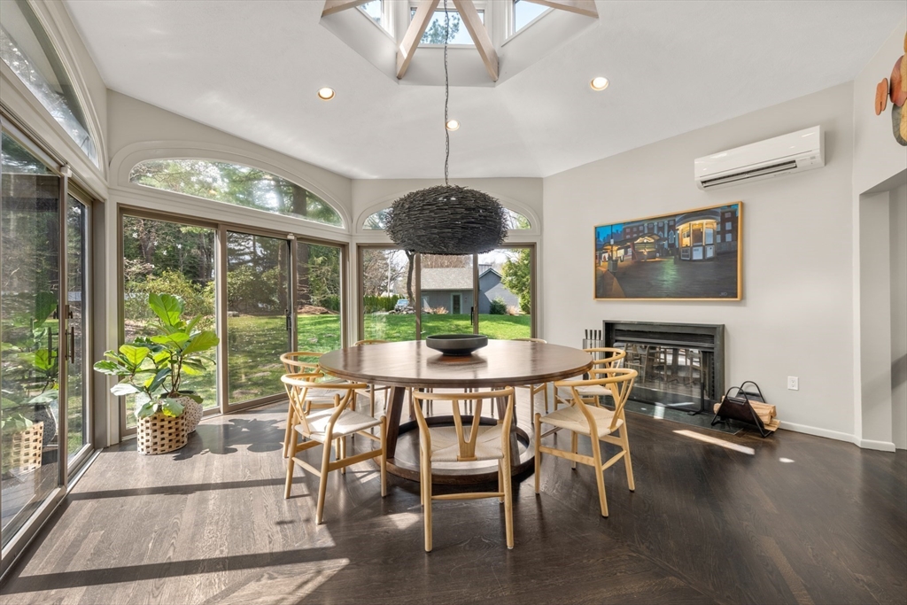 995 Brush Hill Road Milton, MA 02186 - Photo 13 of 42