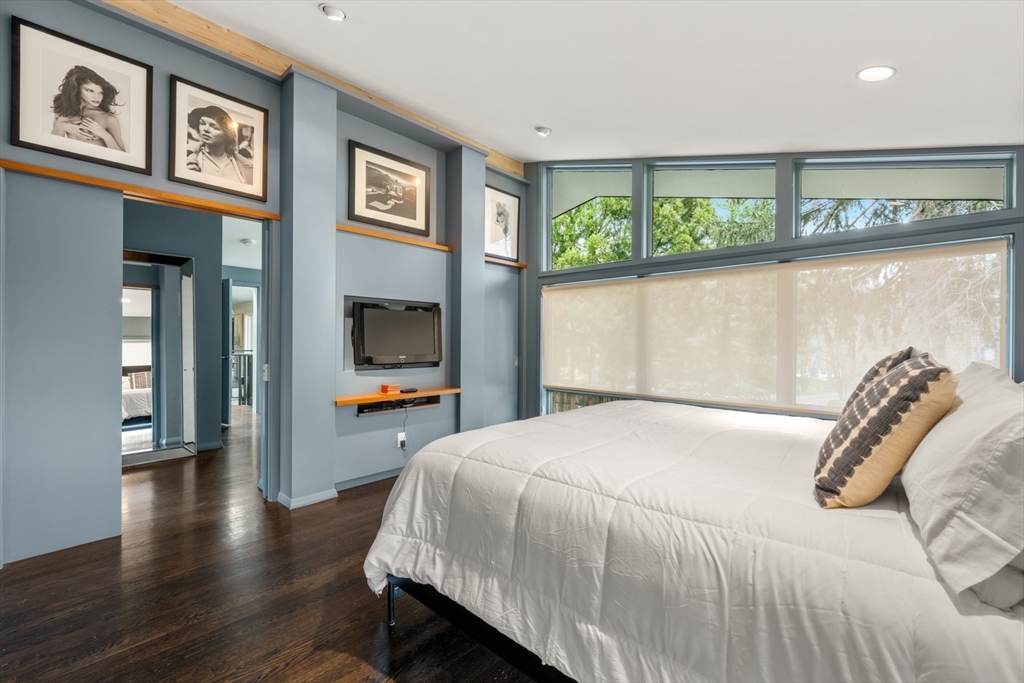 995 Brush Hill Road Milton, MA 02186 - Photo 17 of 42