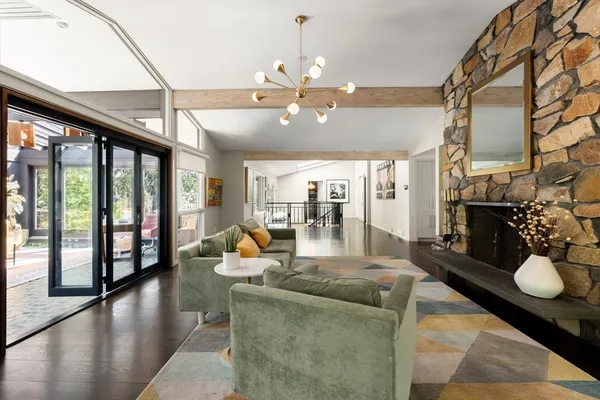 $3,049,000 | 995 Brush Hill Road, Milton, MA 02186