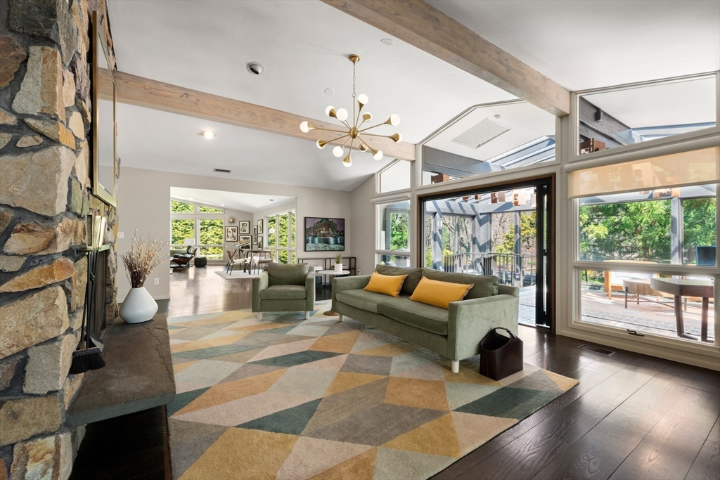 995 Brush Hill Road Milton, MA 02186 - Photo 8 of 42