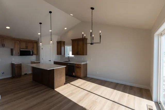 $369,900 | 1255 West Thorn Creek Drive, Hilbert, WI 54129