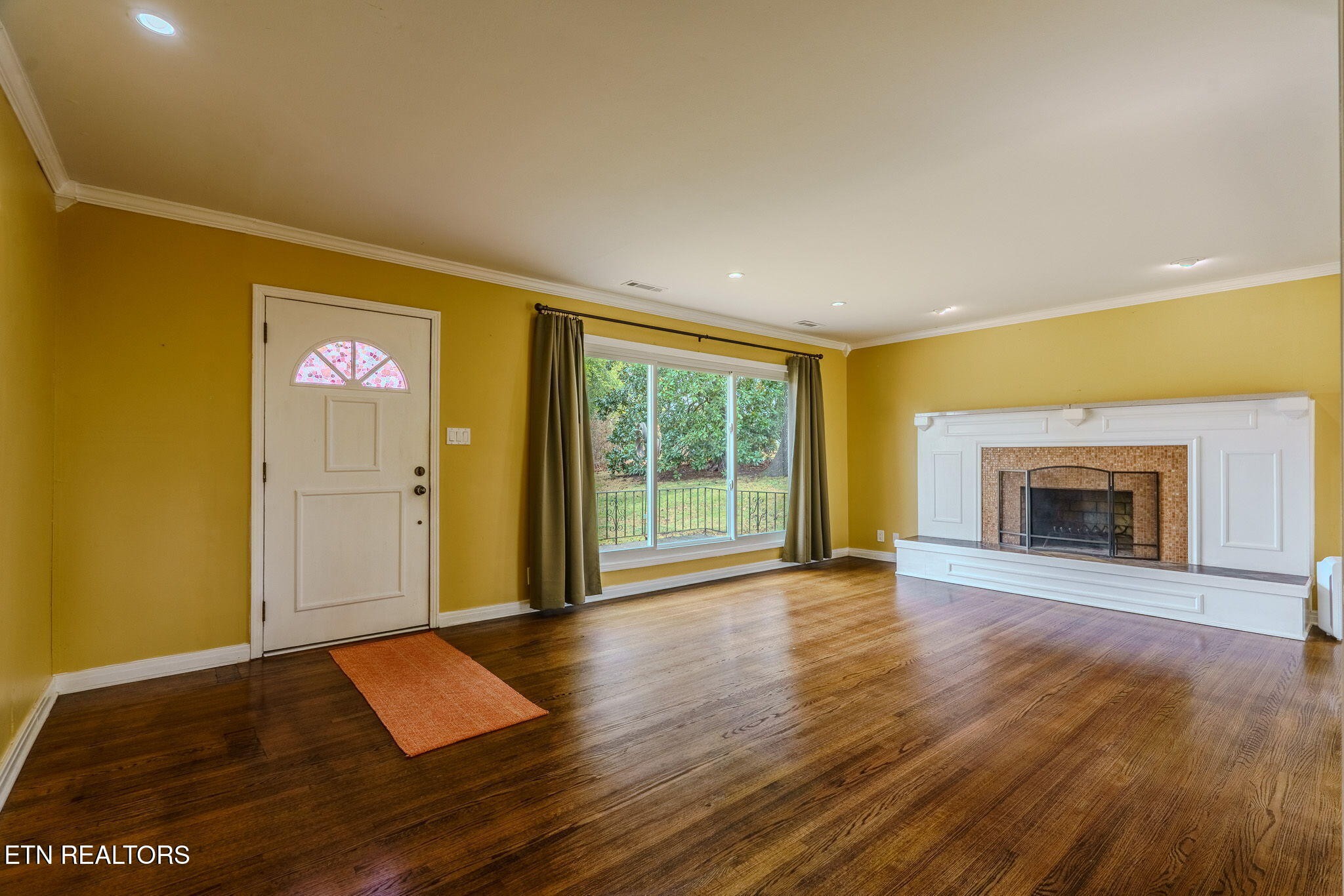 332 Crestview Road Knoxville, TN 37934 - Photo 4 of 38 Gallery Image 4