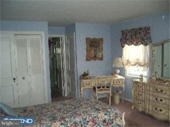 7402 Barclay Road Cheltenham, PA 19012 - Photo 8 of 12 Gallery Image 8