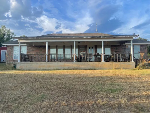$275,000 | 520 Cr 221 Breckenridge Tx 76424, Breckenridge, TX 76424