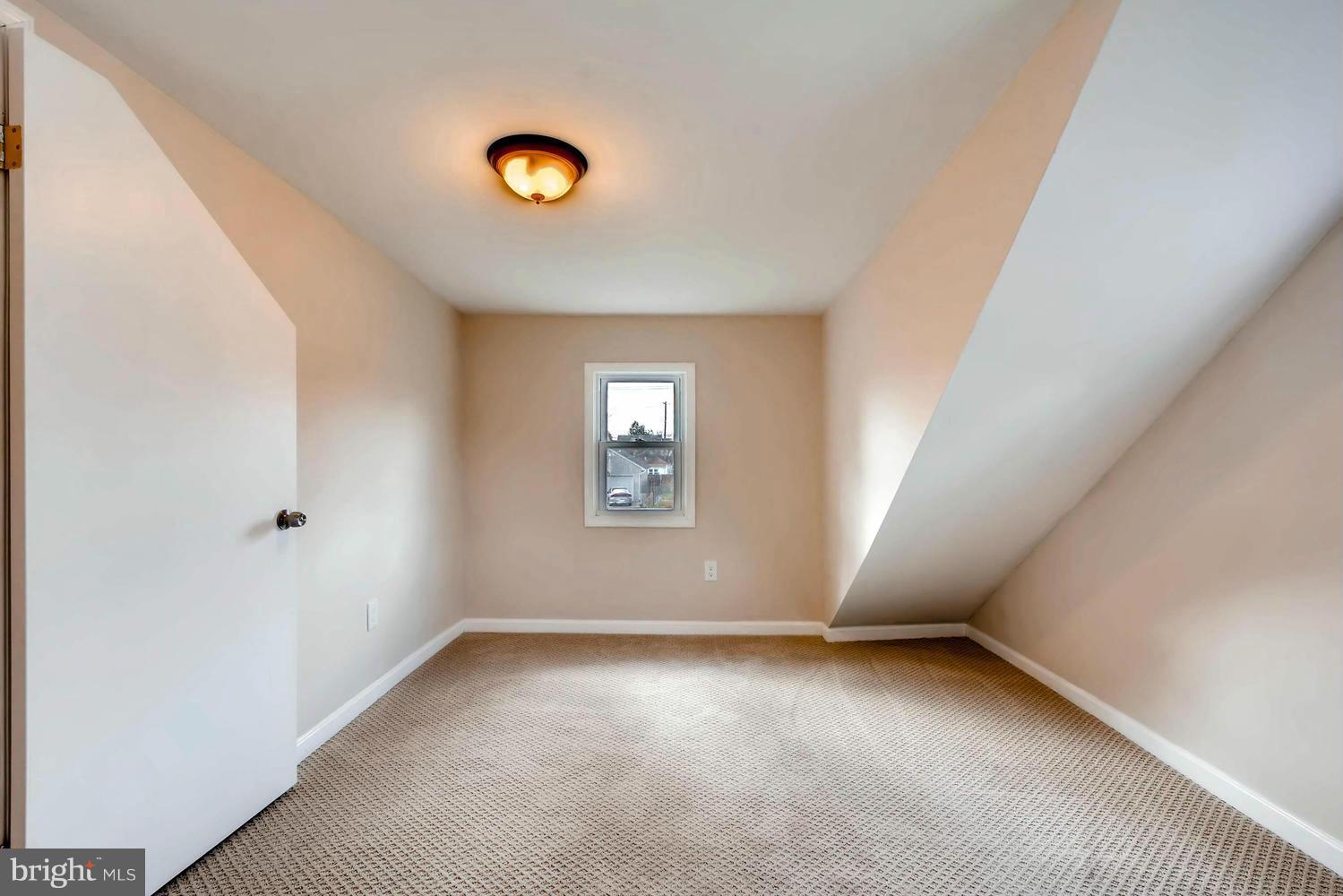 3121 Baybriar Road Baltimore, MD 21222 - Photo 17 of 26 Interior (General)