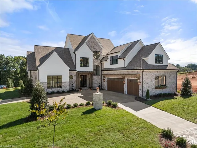 $1,890,000 | 804 Royal Jasmine Court, Winston-Salem, NC 27106