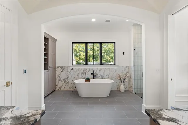 $1,890,000 | 804 Royal Jasmine Court, Winston-Salem, NC 27106