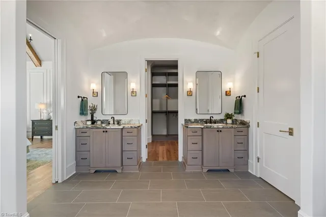 $1,890,000 | 804 Royal Jasmine Court, Winston-Salem, NC 27106