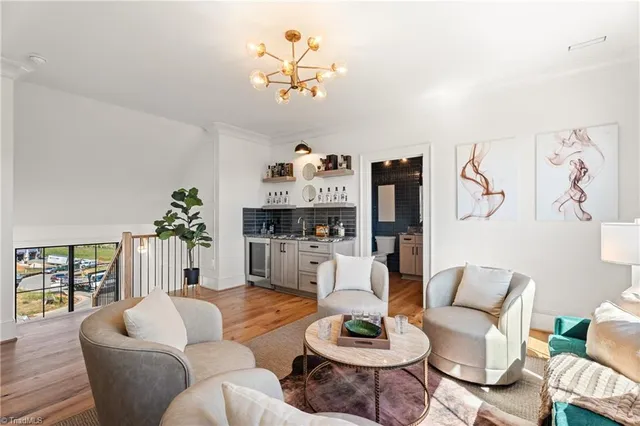 $1,890,000 | 804 Royal Jasmine Court, Winston-Salem, NC 27106