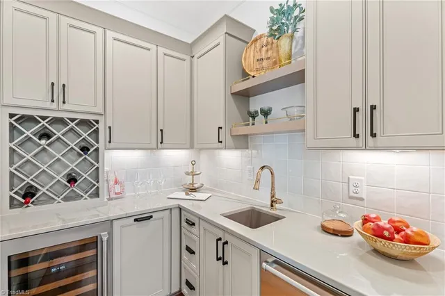 $1,890,000 | 804 Royal Jasmine Court, Winston-Salem, NC 27106