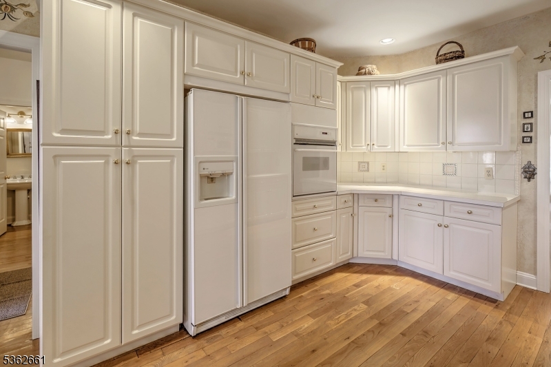 11 Ashington Club Road Far Hills, NJ 07931 - Photo 13 of 40