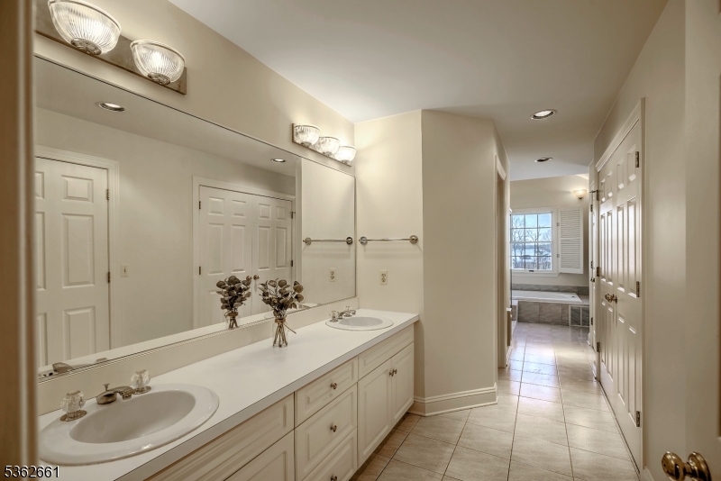 11 Ashington Club Road Far Hills, NJ 07931 - Photo 31 of 40