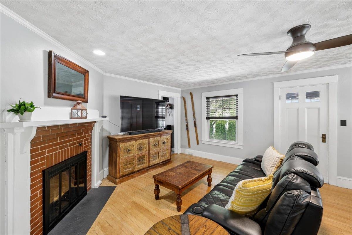 979 Union Street Manchester, NH 03104 - Photo 15 of 50