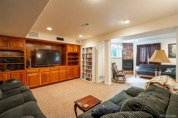 $999,000 | 2373 South Tabor Way, Denver, CO 80228