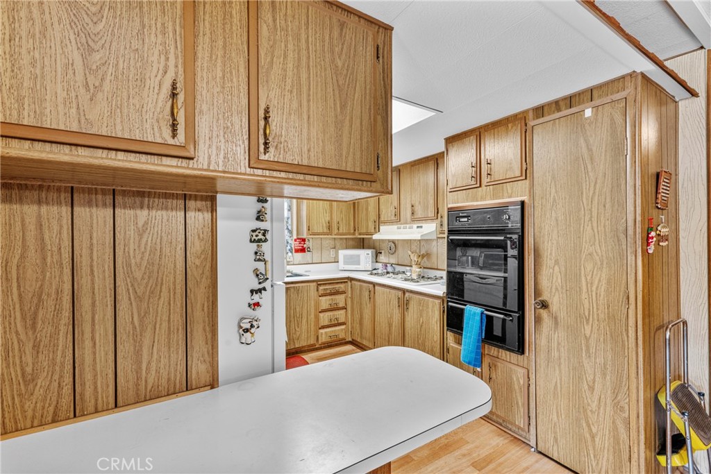 9391 California Avenue, Unit 122 Riverside, CA 92503 - Photo 10 of 31
