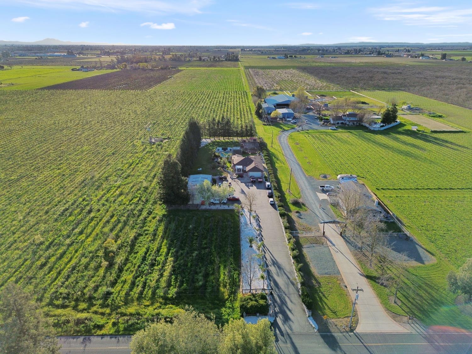 20201 Dustin Road Acampo, CA 95220 - Photo 16 of 16 a view of a city with an ocean