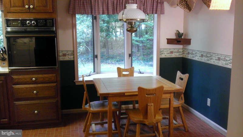 43518 Spinks Ferry Road Leesburg, VA 20176 - Photo 17 of 30 Kitchen