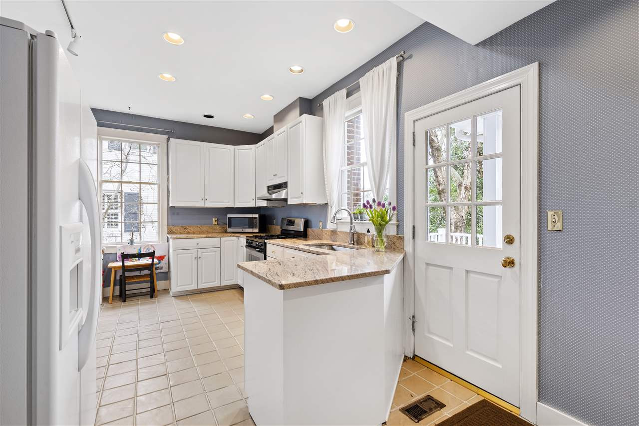 2214 Fairview Road Raleigh, NC 27608 - Photo 10 of 25 Photo 10