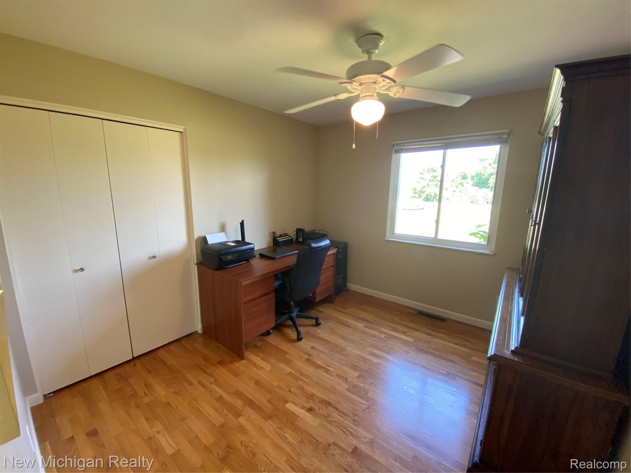 7201 Baldwin Road Swartz Creek, MI 48473 - Photo 11 of 23 11 Bedroom 2.jpeg