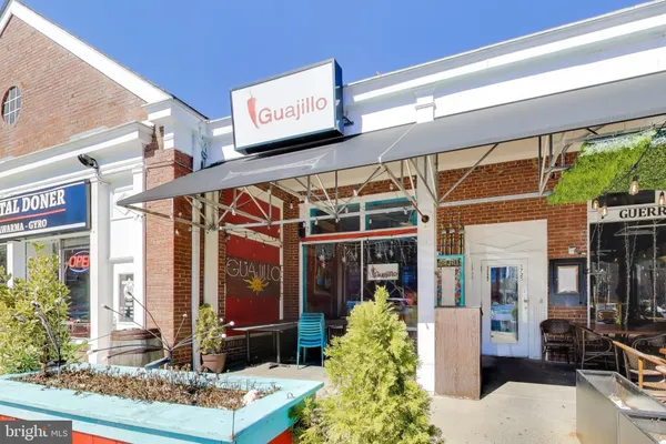 $1,850 | 1726 North Quinn Street, Unit 307, Arlington, VA 22209