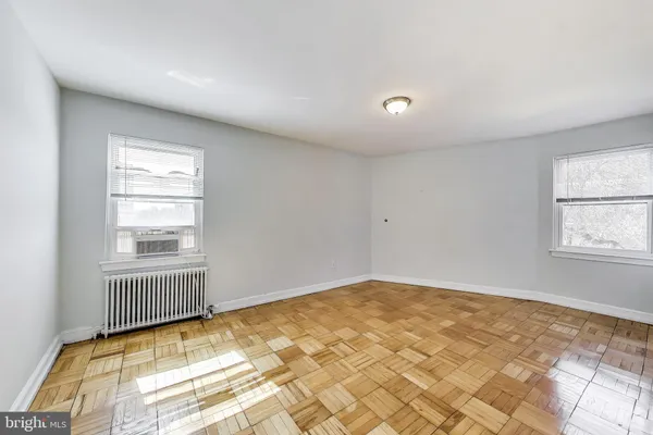 $1,850 | 1726 North Quinn Street, Unit 307, Arlington, VA 22209