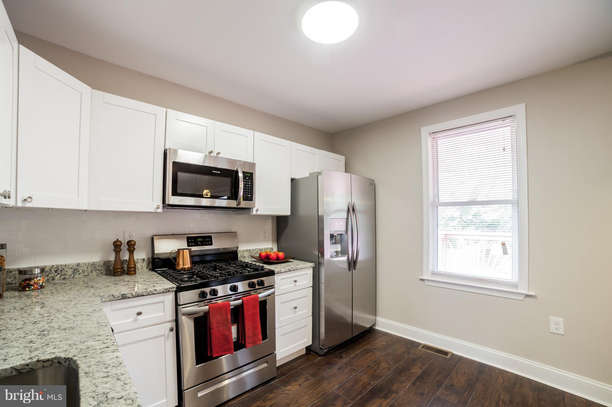 4044 Annellen Road Baltimore, MD 21215 - Photo 22 of 29 Kitchen