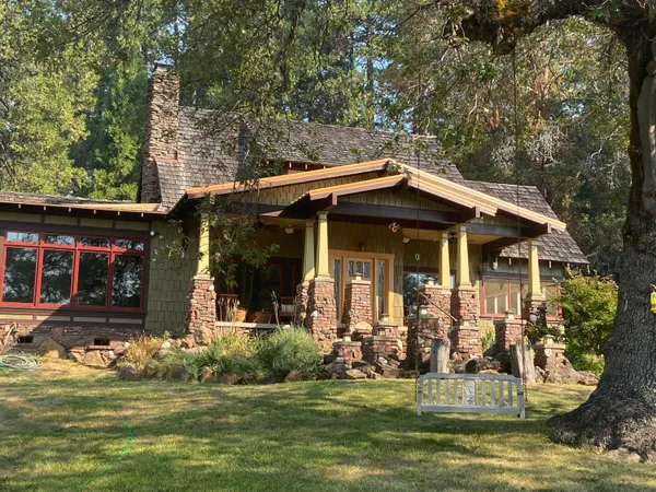 $1,975,000 | 44335 Crater Lake Highway, Prospect, OR 97536