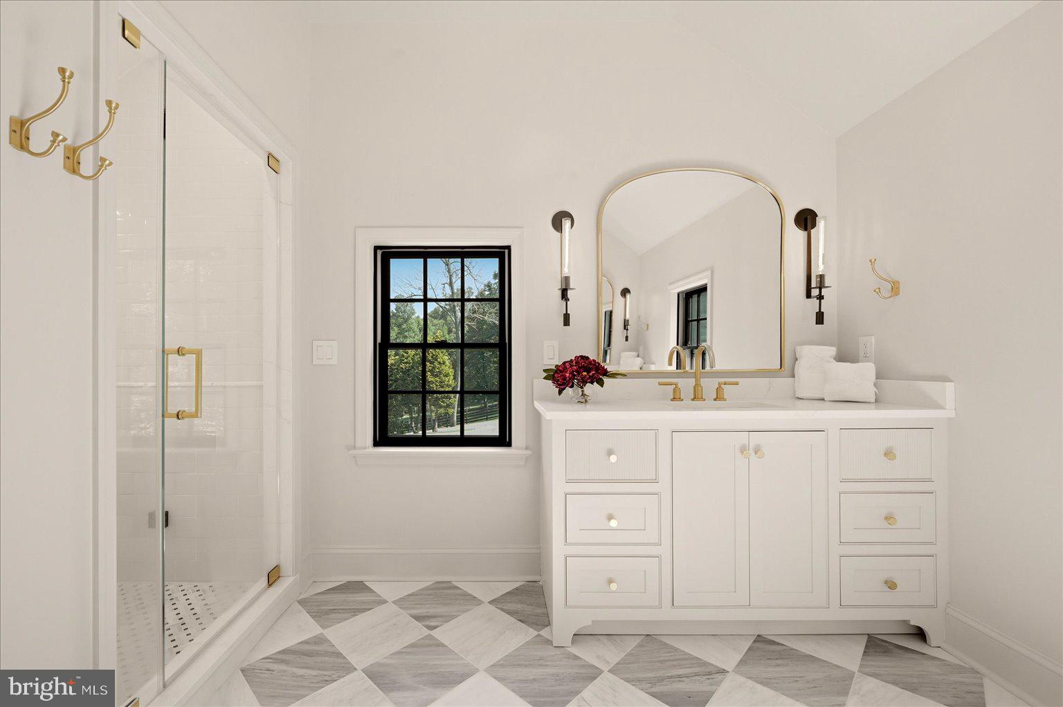 19233 Blue Ridge Mountain Road Bluemont, VA 20135 - Photo 53 of 118 Primary Bath Dual 60" Quartz Custom Vanities